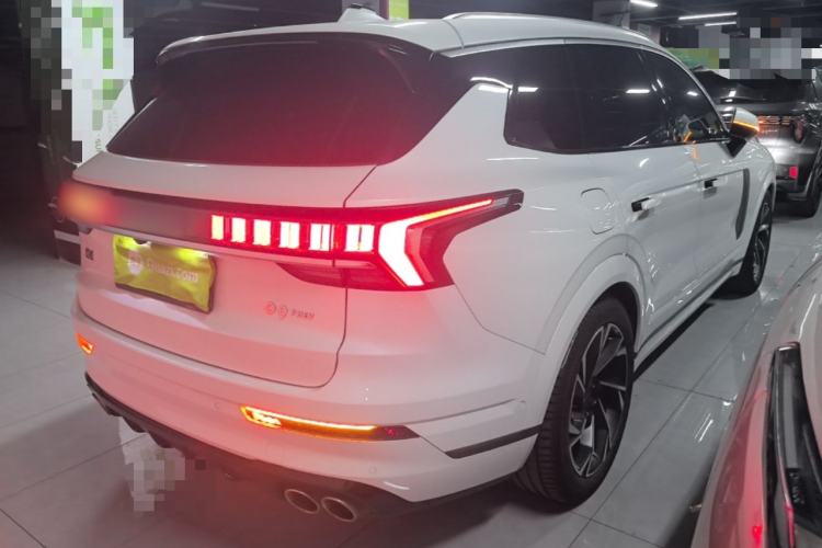 Used Lynk & Co 09 EM-P 2021 2.0T PHEV Ultra Six-Seater Rear Right 45 Deg