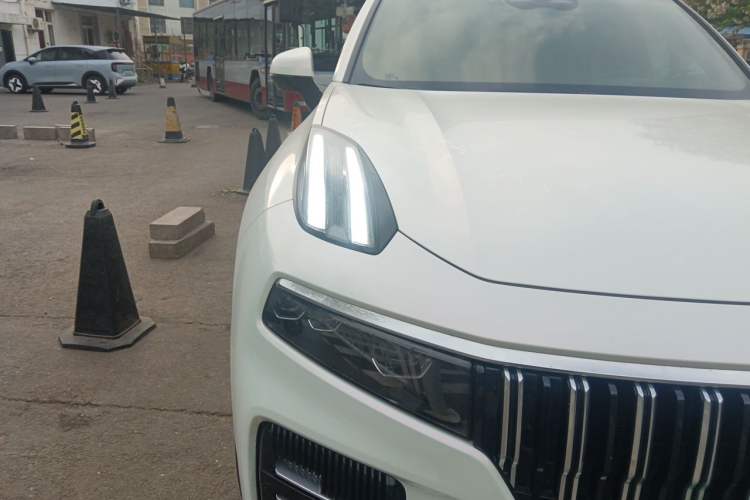 Used Lynk & Co 09 EM-P 2021 2.0T PHEV Ultra Six-Seater Right Front Headlight