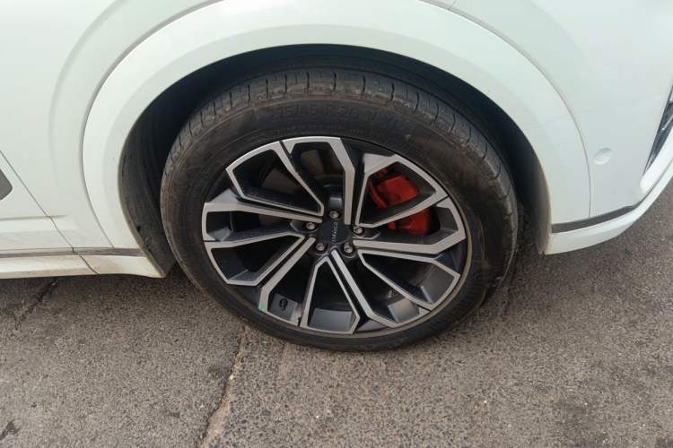 Used Lynk & Co 09 EM-P 2021 2.0T PHEV Ultra Six-Seater Right Front Wheel Hub