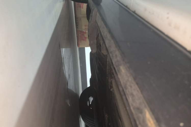 Used Lynk & Co 09 EM-P 2021 2.0T PHEV Ultra Six-Seater Right Side Sill