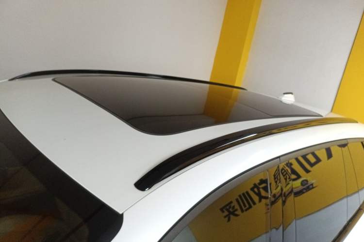 Used Lynk & Co 09 EM-P 2021 2.0T PHEV Halo Seven-Seater Roof
