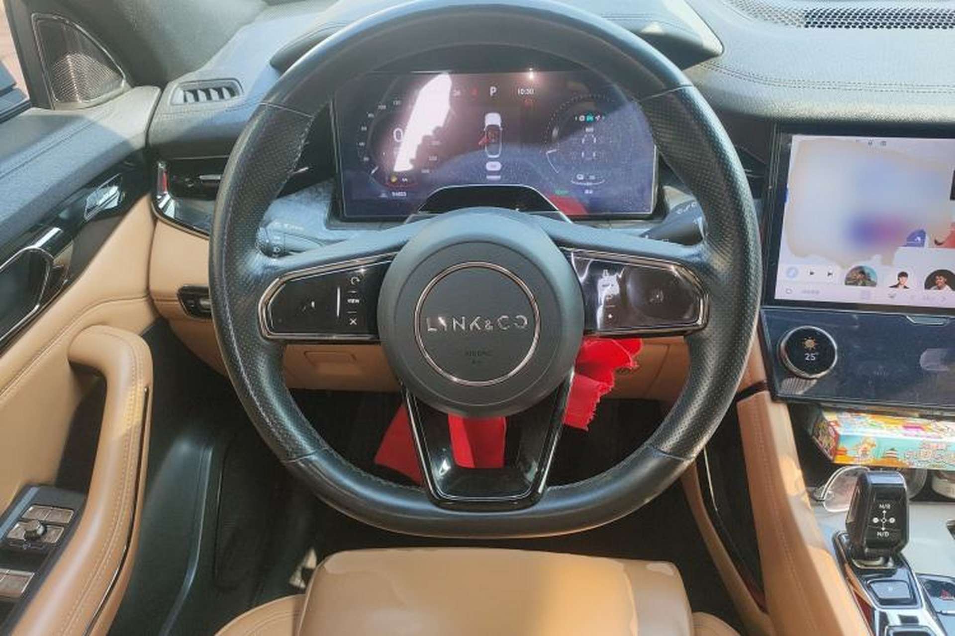 Used Lynk & Co 09 EM-P 2021 2.0T PHEV Halo Six-Seater Steering Wheel