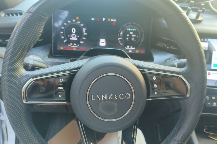 Used Lynk & Co 09 EM-P 2021 2.0T PHEV Halo Seven-Seater Steering Wheel
