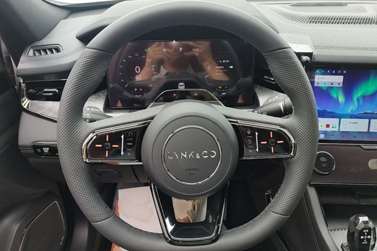 Used Lynk & Co 09 EM-P 2021 2.0T PHEV Halo Seven-Seater Steering Wheel