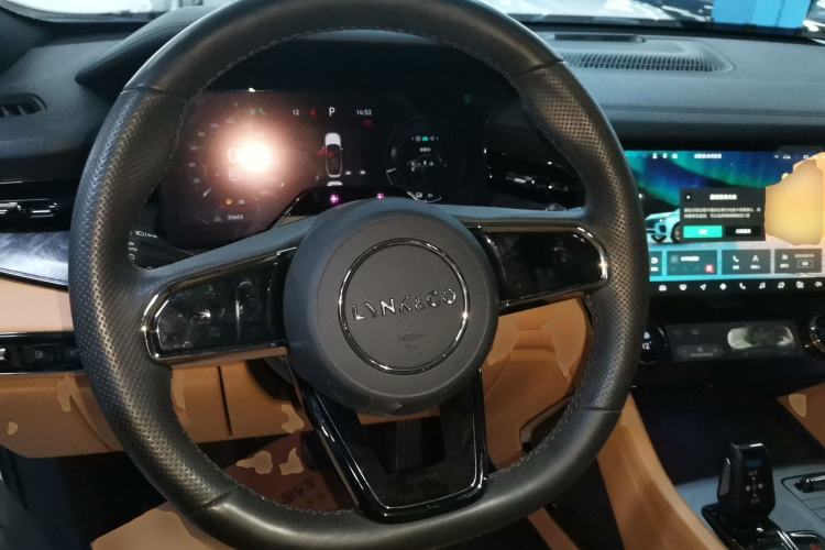 Used Lynk & Co 09 EM-P 2021 2.0T PHEV Halo Six-Seater Steering Wheel