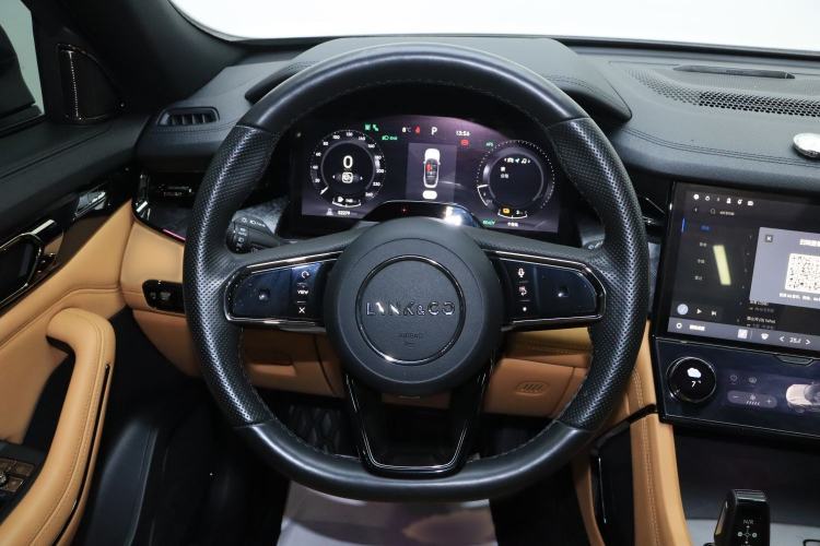 Used Lynk & Co 09 EM-P 2021 2.0T PHEV Halo Six-Seater Steering Wheel
