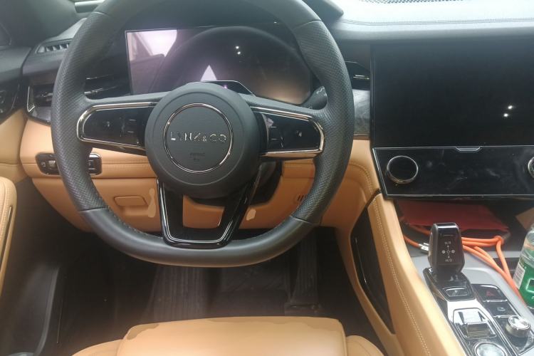 Used Lynk & Co 09 EM-P 2021 2.0T PHEV Halo Six-Seater Steering Wheel