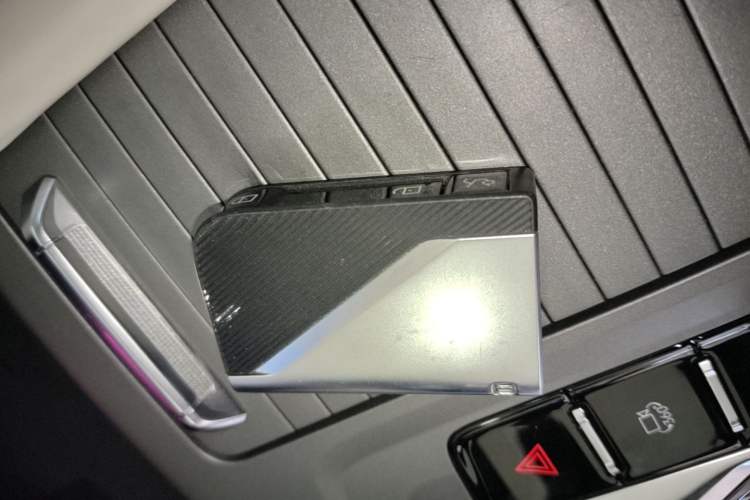 Used Lynk & Co 09 EM-P 2021 2.0T PHEV Ultra Six-Seater Vehicle Key