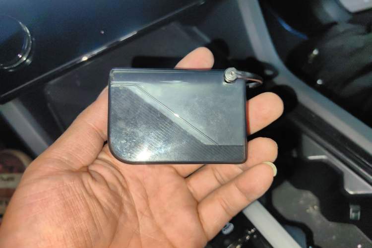 Used Lynk & Co 09 EM-P 2021 2.0T PHEV Halo Six-Seater Vehicle Key