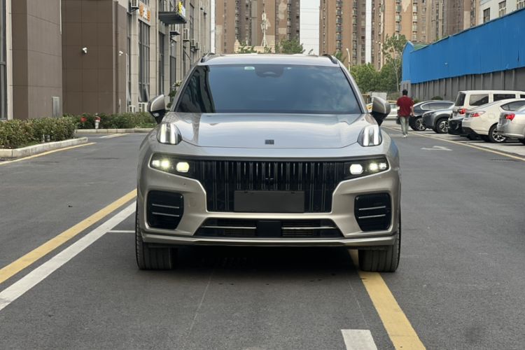 Used Lynk & Co 09 EM-P 2021 2.0T PHEV Halo Six-Seater Exterior 3