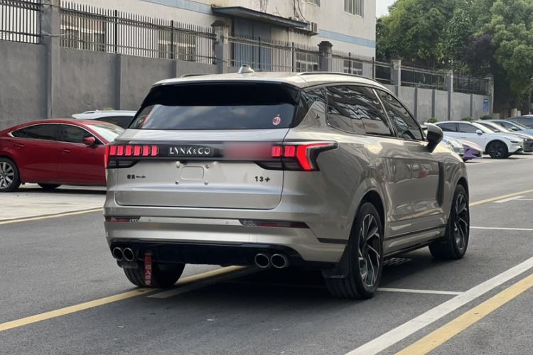 Used Lynk & Co 09 EM-P 2021 2.0T PHEV Halo Six-Seater Exterior 5