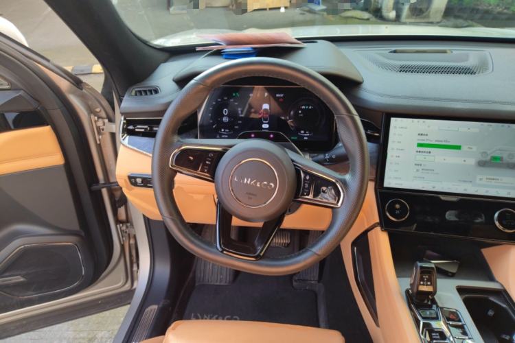 Used Lynk & Co 09 EM-P 2021 2.0T PHEV Ultra Six-Seater Steering Wheel