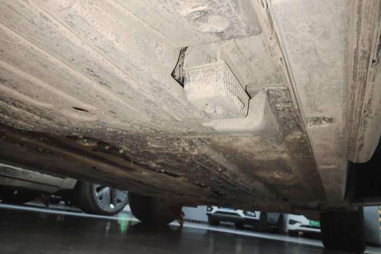 Used Lynk & Co 09 EM-P 2023 2.0TD EM-P Long-Range Version PM Six-Seater Chassis Rear Right