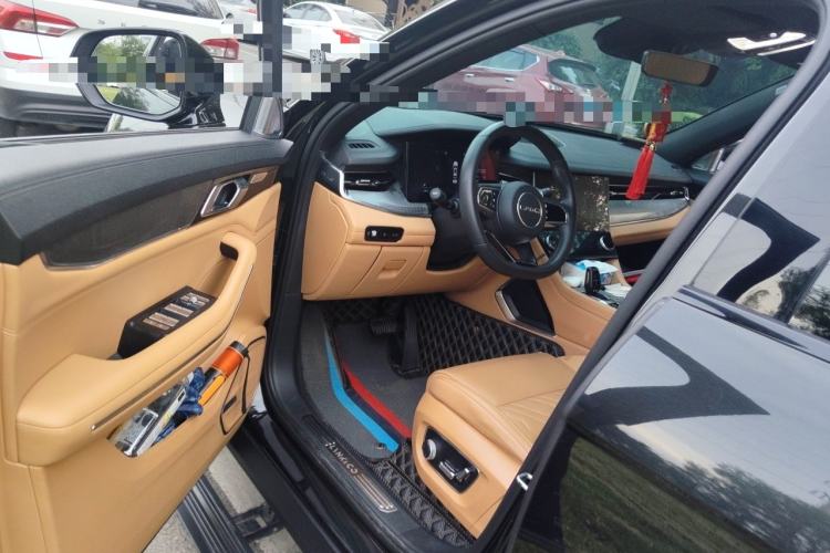 Used Lynk & Co 09 EM-P 2023 2.0TD EM-P Four-Wheel Drive Asian Games Executive Edition Five Seats Driver Seat