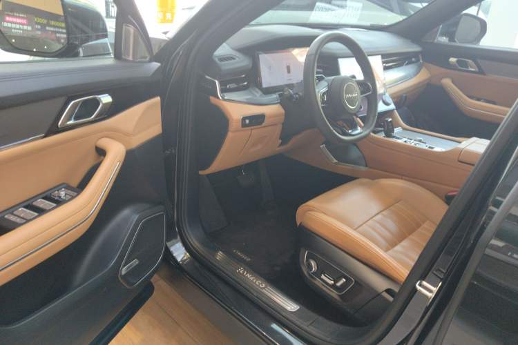Used Lynk & Co 09 EM-P 2023 2.0TD EM-P Long-Range Version PM 7-Seater Driver Seat