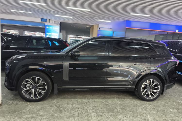 Used Lynk & Co 09 EM-P 2023 2.0TD EM-P Long-Range Version PM Six-Seater Exterior 3