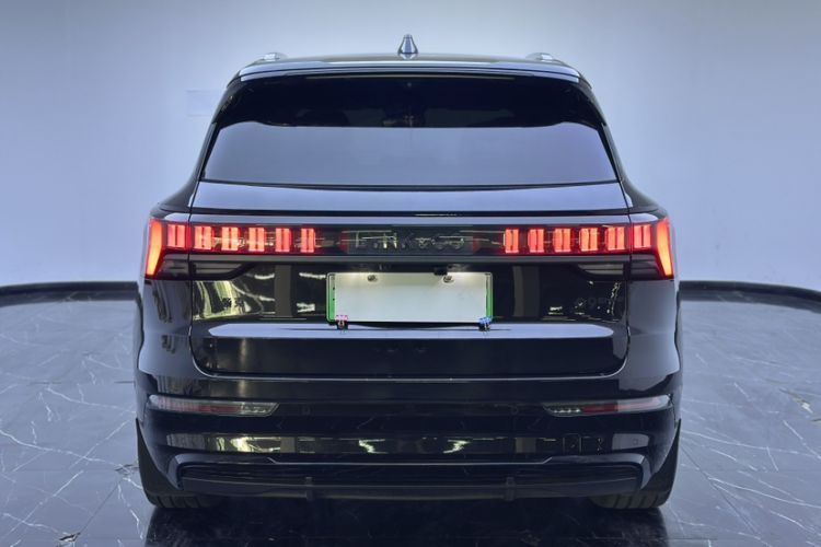 Used Lynk & Co 09 EM-P 2023 2.0TD EM-P Long-Range Version PM 7-Seater Exterior 3