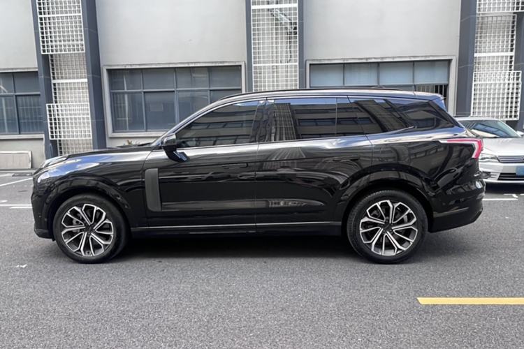 Used Lynk & Co 09 EM-P 2023 2.0TD EM-P Long-Range Version PM 7-Seater Exterior 4