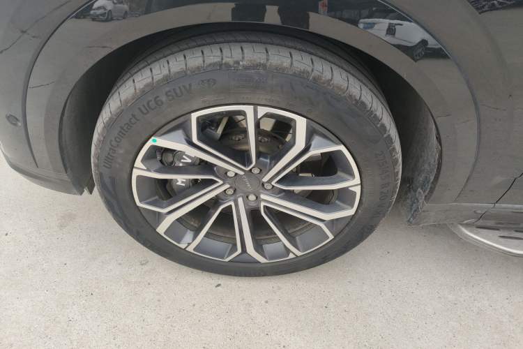 Used Lynk & Co 09 EM-P 2023 2.0TD EM-P Long-Range Version PM Six-Seater Exterior 4