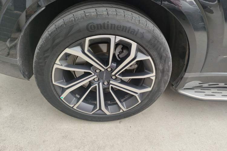 Used Lynk & Co 09 EM-P 2023 2.0TD EM-P Long-Range Version PM Six-Seater Exterior 5
