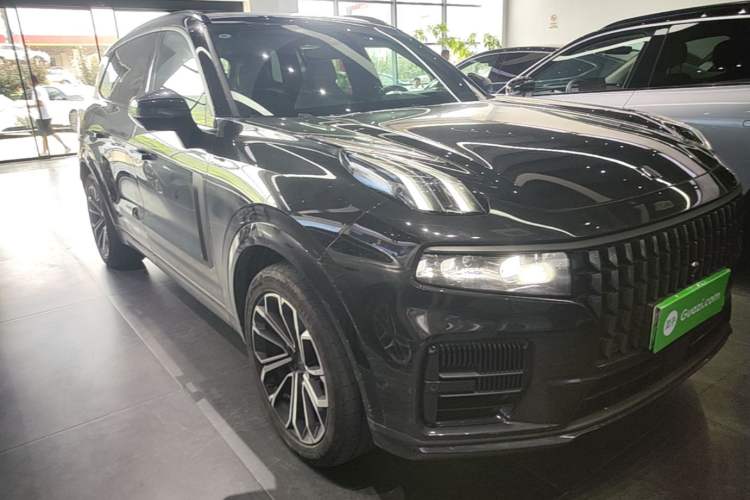Used Lynk & Co 09 EM-P 2023 2.0TD EM-P Long-Range Version PM Six-Seater Front Right 45 Deg
