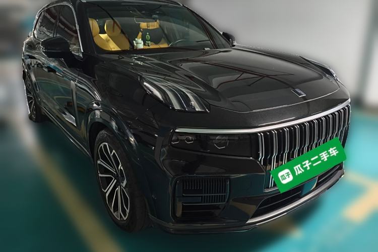 Used Lynk & Co 09 EM-P 2023 2.0TD EM-P Four-Wheel Drive Asian Games Executive Edition Five Seats Front Right 45 Deg