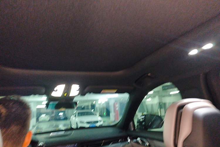 Used Lynk & Co 09 EM-P 2023 2.0TD EM-P Long-Range Version PM Six-Seater Headliner