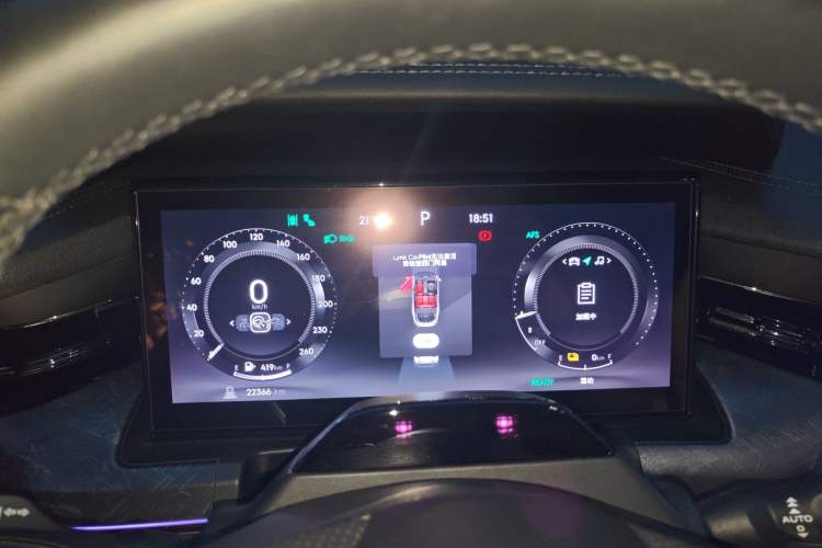 Used Lynk & Co 09 EM-P 2023 2.0TD EM-P Long-Range Version PM 7-Seater Instrument Cluster