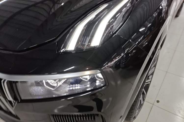 Used Lynk & Co 09 EM-P 2023 2.0TD EM-P Four-Wheel Drive Asian Games Executive Edition Five Seats Left Front Headlight