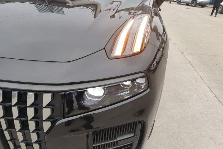 Used Lynk & Co 09 EM-P 2023 2.0TD EM-P Long-Range Version PM Six-Seater Left Front Headlight