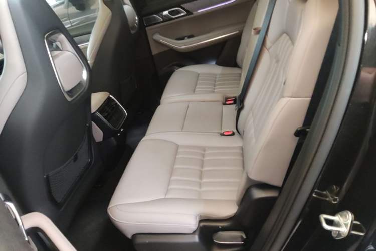 Used Lynk & Co 09 EM-P 2023 2.0TD EM-P Long-Range Version PM 7-Seater Left Rear Seat