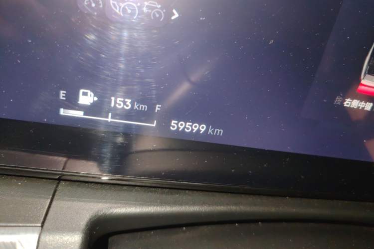 Used Lynk & Co 09 EM-P 2023 2.0TD EM-P Long-Range Version PM Six-Seater Odometer Close Up