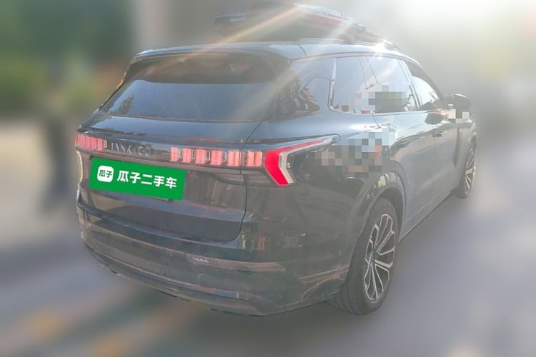 Used Lynk & Co 09 EM-P 2023 2.0TD EM-P Long-Range Version PM 7-Seater Rear Right 45 Deg