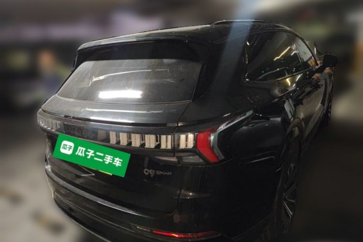 Used Lynk & Co 09 EM-P 2023 2.0TD EM-P Long-Range Version PM 7-Seater Rear Right 45 Deg