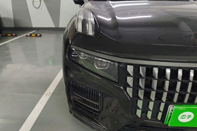Used Lynk & Co 09 EM-P 2023 2.0TD EM-P Long-Range Version PM Six-Seater Right Front Headlight