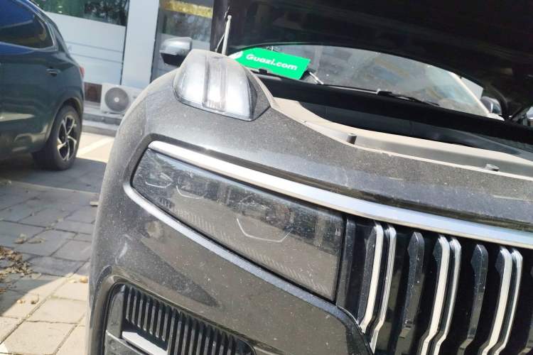 Used Lynk & Co 09 EM-P 2023 2.0TD EM-P Four-Wheel Drive Asian Games Executive Edition Five Seats Right Front Headlight