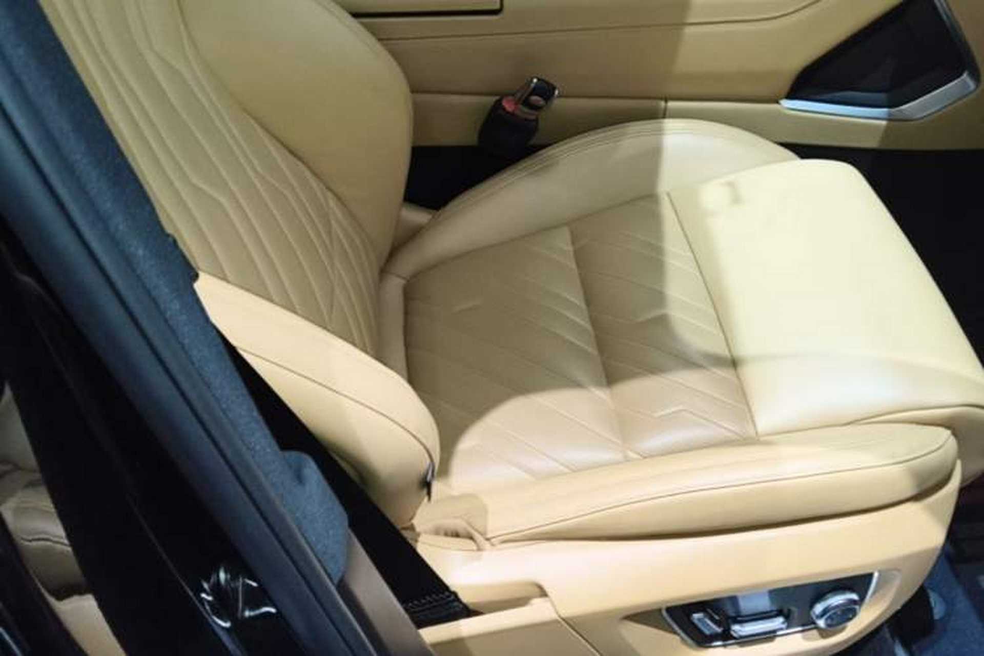 Used Lynk & Co 09 EM-P 2023 2.0TD EM-P Four-Wheel Drive Asian Games Executive Edition Five Seats Right Front Seat