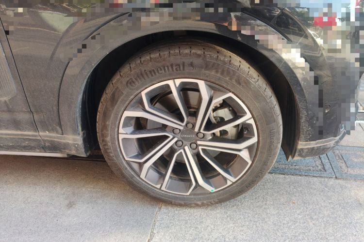 Used Lynk & Co 09 EM-P 2023 2.0TD EM-P Long-Range Version PM 7-Seater Right Front Wheel Hub