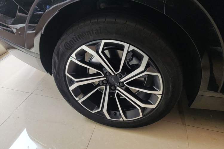 Used Lynk & Co 09 EM-P 2023 2.0TD EM-P Long-Range Version PM 7-Seater Right Rear Wheel Hub