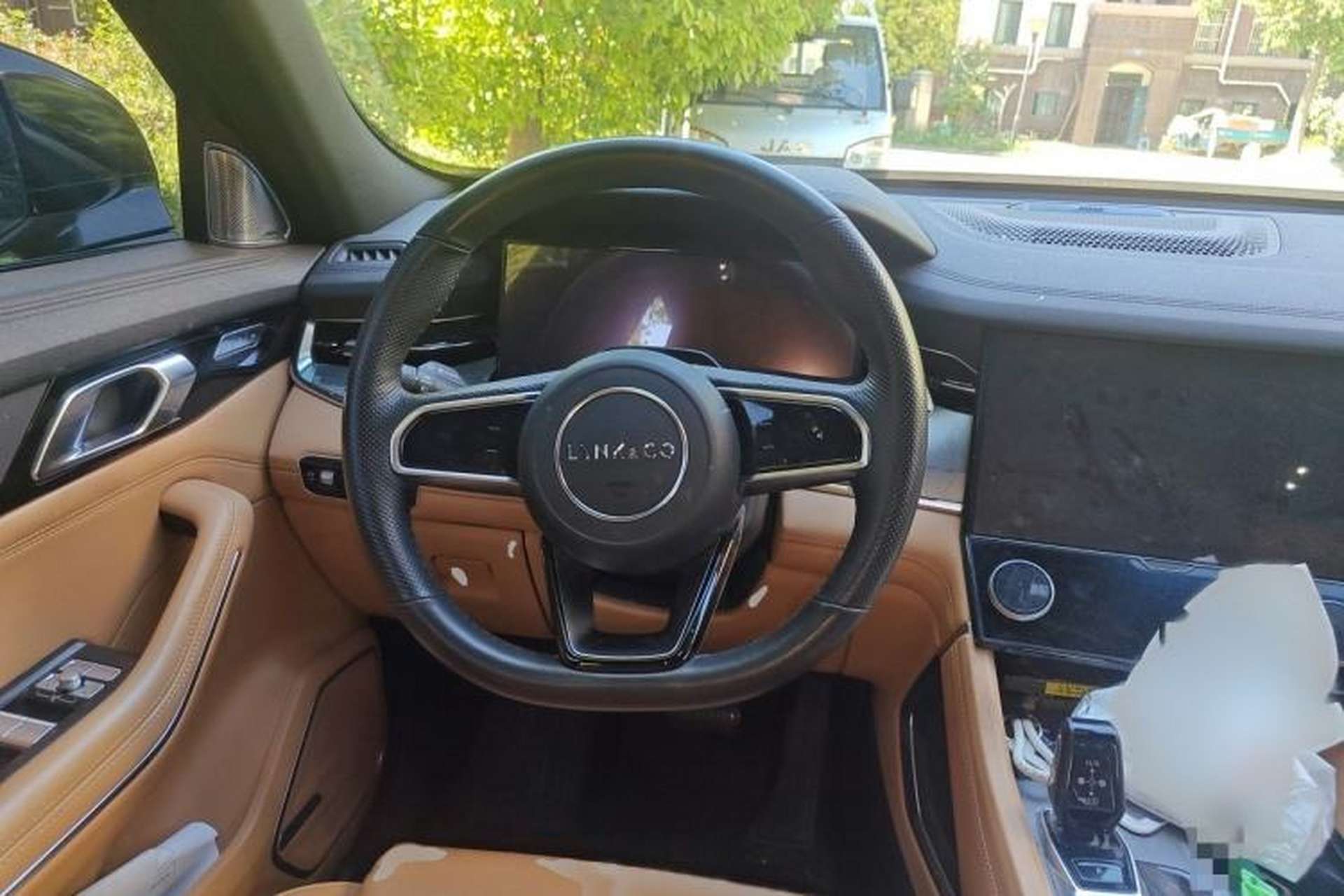 Used Lynk & Co 09 EM-P 2023 2.0TD EM-P Four-Wheel Drive Asian Games Executive Edition Five Seats Steering Wheel