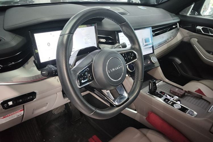 Used Lynk & Co 09 EM-P 2023 2.0TD EM-P Long-Range Version PM Six-Seater Steering Wheel