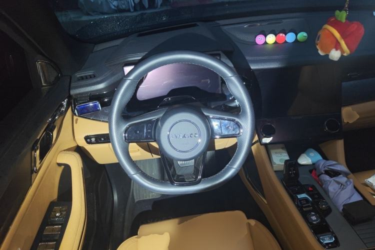 Used Lynk & Co 09 EM-P 2023 2.0TD EM-P Long-Range Version PM 7-Seater Steering Wheel