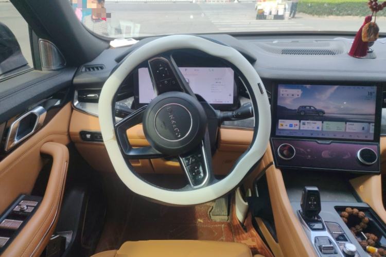 Used Lynk & Co 09 EM-P 2023 2.0TD EM-P Long-Range Version PM 7-Seater Steering Wheel