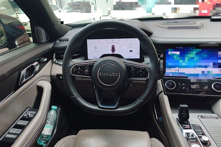 Used Lynk & Co 09 EM-P 2023 2.0TD EM-P Long-Range Version PM 7-Seater Steering Wheel