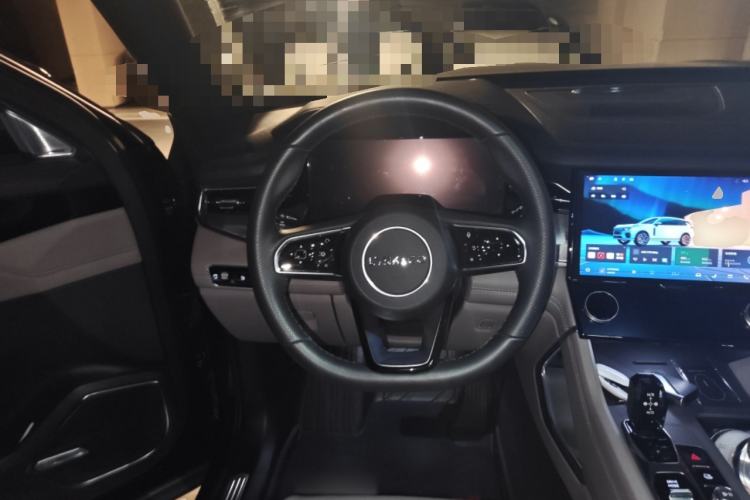 Used Lynk & Co 09 EM-P 2023 2.0TD EM-P Long-Range Version PM 7-Seater Steering Wheel