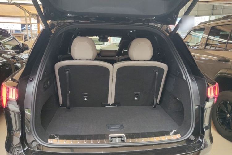 Used Lynk & Co 09 EM-P 2023 2.0TD EM-P Long-Range Version PM 7-Seater Trunk