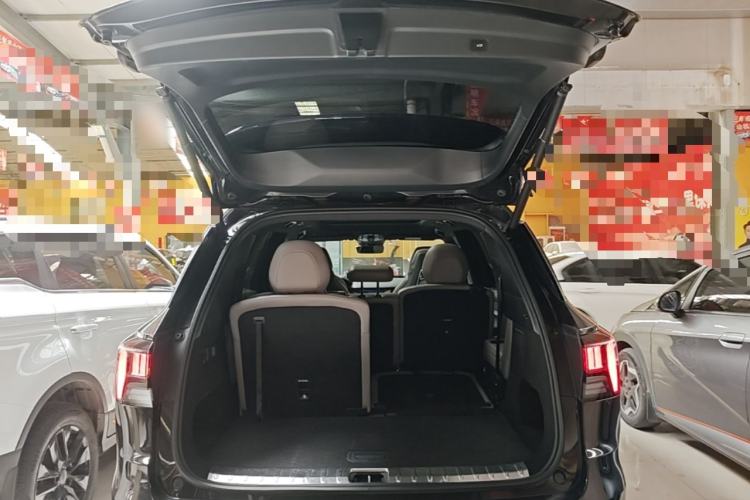 Used Lynk & Co 09 EM-P 2023 2.0TD EM-P Long-Range Version PM 7-Seater Trunk