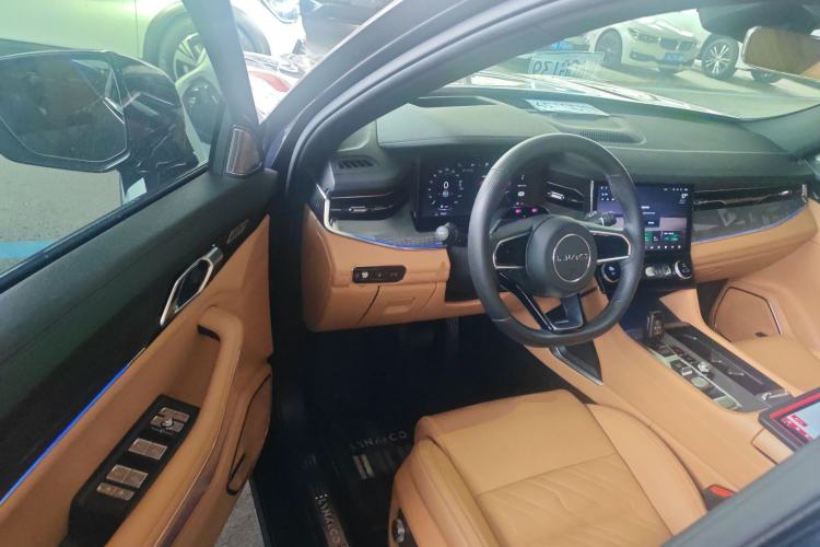 Used Lynk & Co 09 EM-P 2023 2.0TD EM-P Four-Wheel Drive Asian Games Executive Edition Five Seats Driver Seat