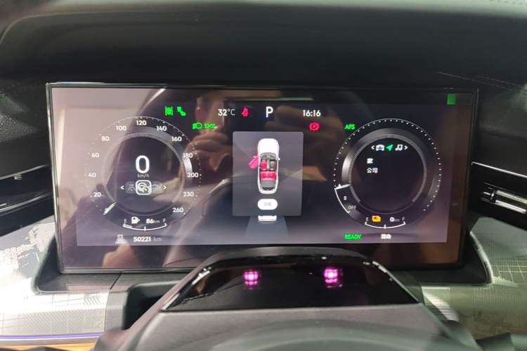 Used Lynk & Co 09 EM-P 2023 2.0TD EM-P Four-Wheel Drive Asian Games Executive Edition Five Seats Instrument Cluster