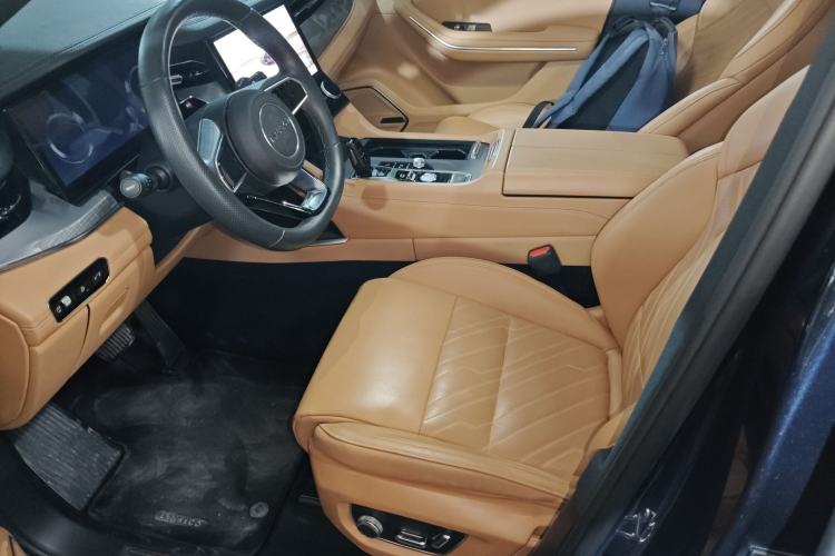 Used Lynk & Co 09 EM-P 2023 2.0TD EM-P Four-Wheel Drive Asian Games Executive Edition Five Seats Left Front Seat